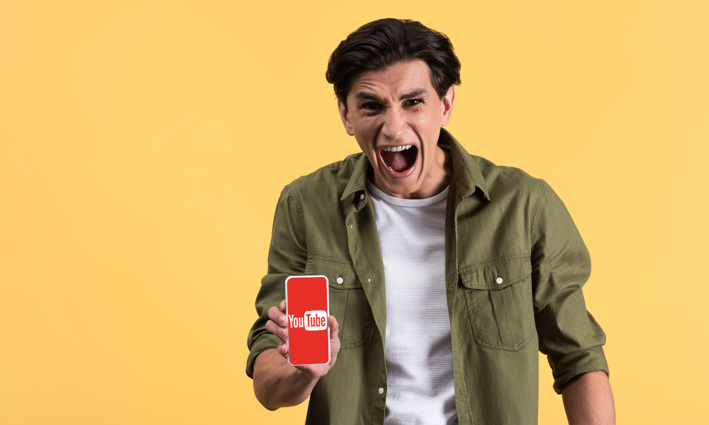 Совфед попросит РКН и Генпрокуратуру рассмотреть возможность блокировки YouTube в РФ